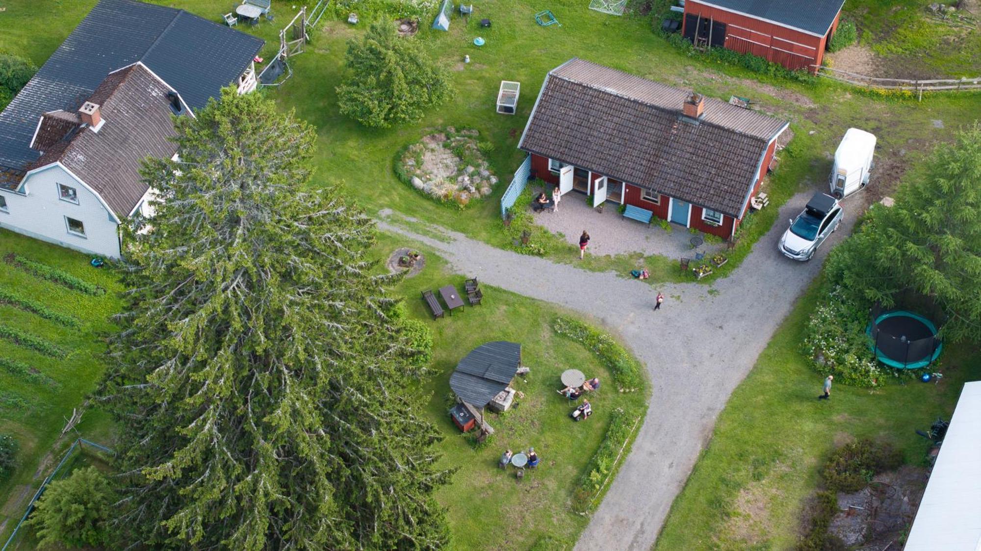 Ekologiska Fru Gran B&B I Tiveden Gardsjo Esterno foto